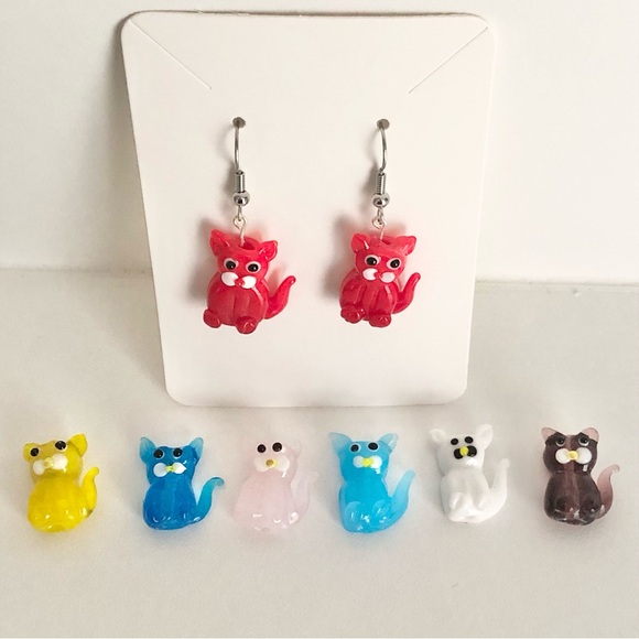 New Artisan Handcrafted Gift Lampwork Glass Bead Kitty Cat Dangle Drop Earrings - Picture 5 of 5